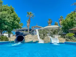 Aqua city Taverna
