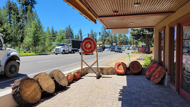 Yosemite Axe Throwing