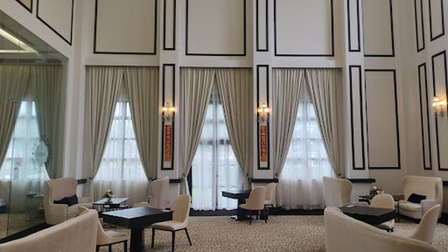 Eco Botanic Club House