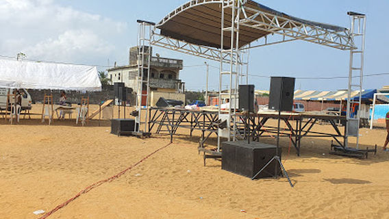 MUNICIPAL STADIUM Gonzagueville