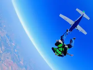 SkyRadical Paraquedismo