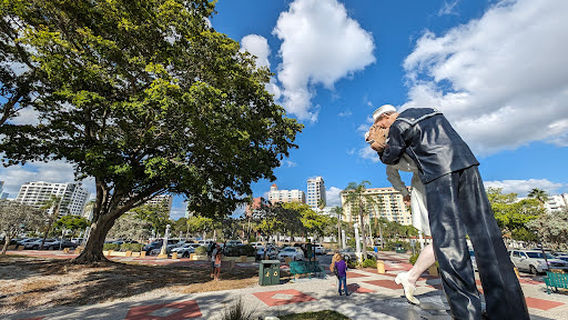 Unconditional Surrender - Sarasota, FL