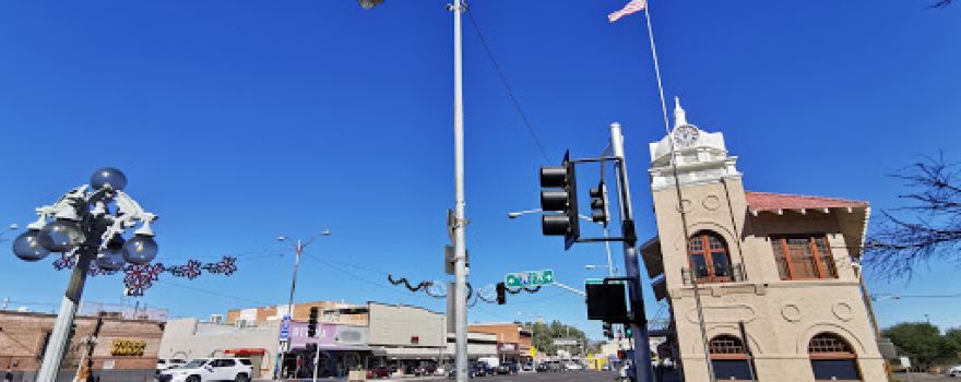 Nogales Border Plaza