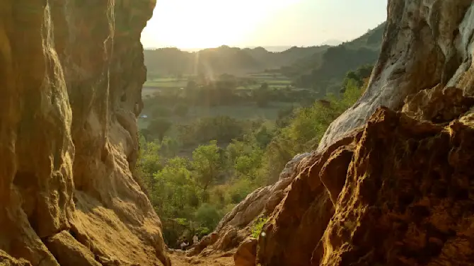 ถ้ำค้างคาว