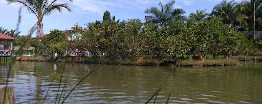 Wisata Kolam Renang Pulo Madura(madura island)