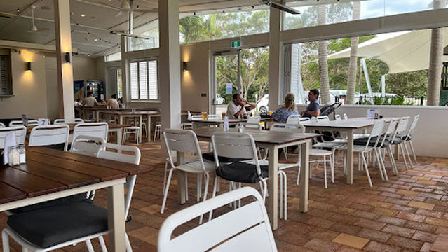 Fingal Bay Bowls Sports & Recreation Club