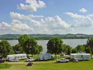 Neshonoc Lakeside Campground