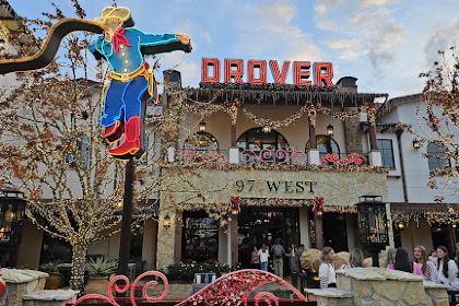 97 West Kitchen + Bar at Hotel Drover