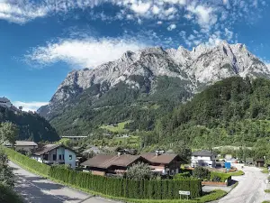 Eisriesenwelt Trailhead