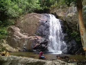 Air Terjun Kuku Blantak