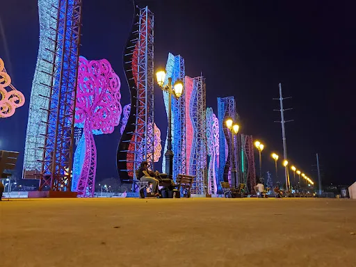 Luis Alfonso Velásquez Flores Park