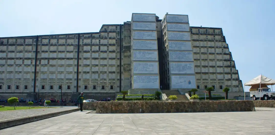 Hotel dekat Columbus Lighthouse