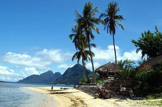 3_Corong Corong Beach