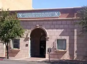 Hotels near Arizona Historical Society Downtown Museum