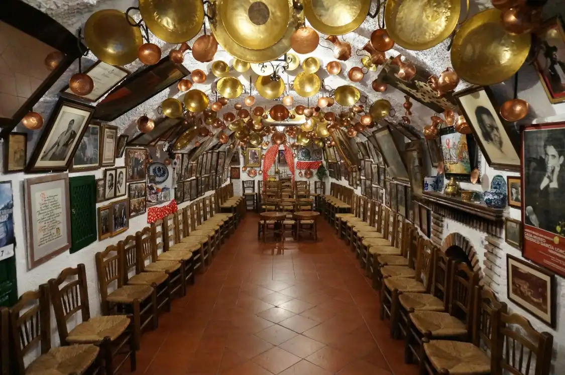 Hotel in zona Zambra Maria La Canastera