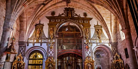 Iglesia de San Pedro y San Ildefonso