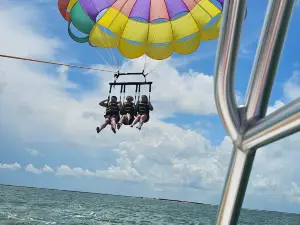 Chute 'Em Up Parasailing