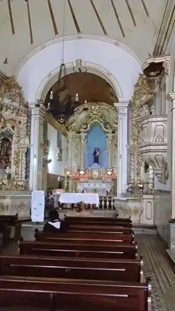 Отели рядом с достопримечательностью «Iggreja de Santo Antonio»