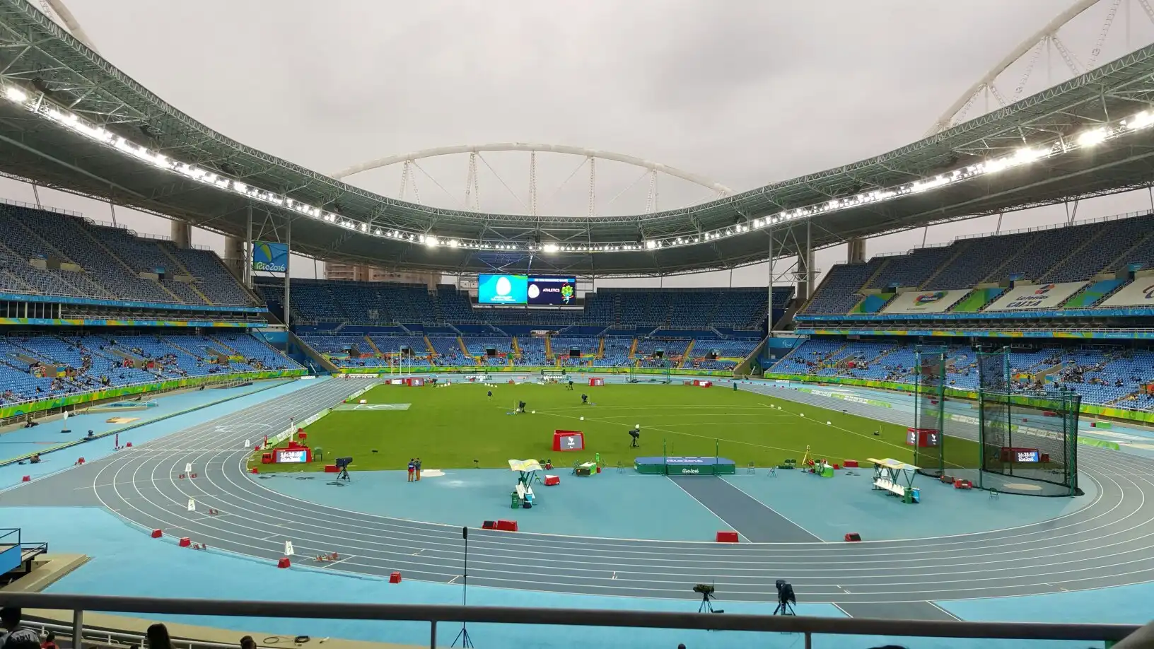 Hotels near Estádio General Severiano