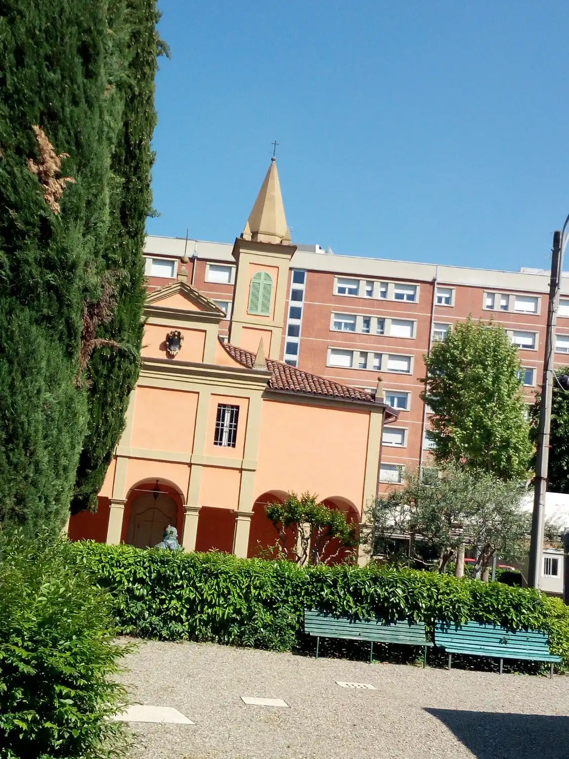 Hotel in zona Parrocchia di Santa Maria Annunziata di Fossolo