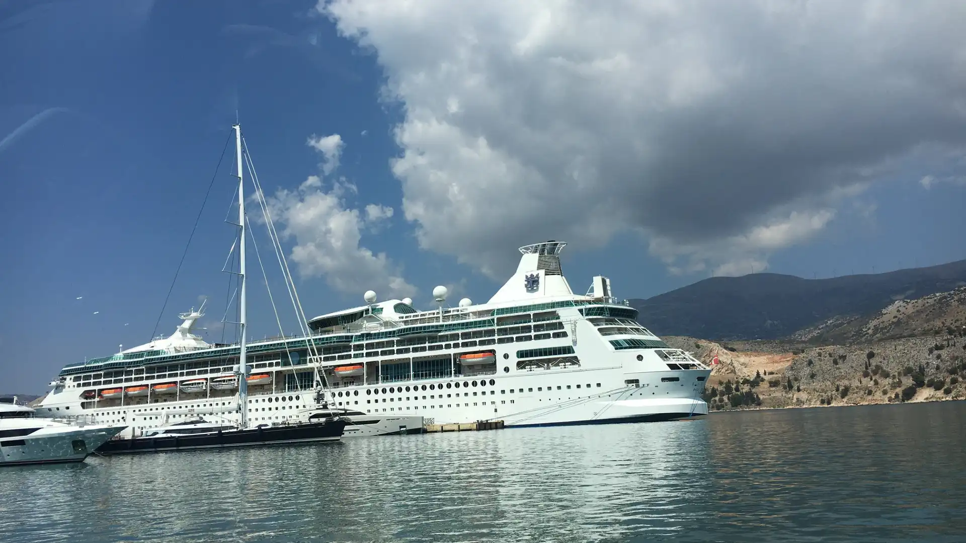 Hotels near Argostoli Lagoon