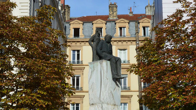 Statue of Saint Exupéry
