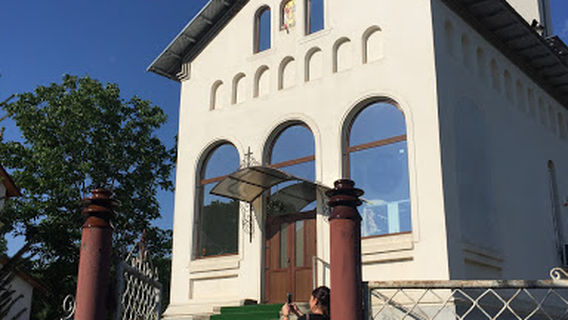 Biserica Sfintii Voievozi Mihail si Gavriil