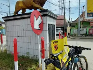 Tugu Singa