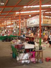 Baworn Romklao Market