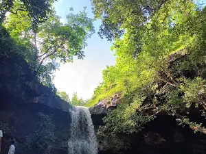 Kanhaiya kol waterfall