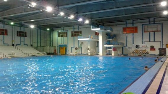 Enghelab Pool