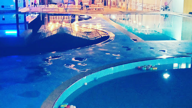TKP 99 Swimming pool