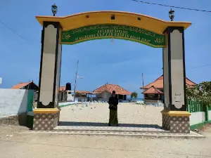 Pangeran Azimat (Sayyid Husein) Tomb