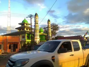 Masjid AS-SHADIQIN