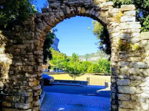 Lavatoio Comunale - n’ 6 Museo a cielo aperto Maria Lai