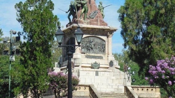 Monumento 20 de Febrero