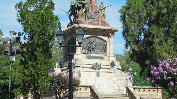 Monumento 20 de Febrero