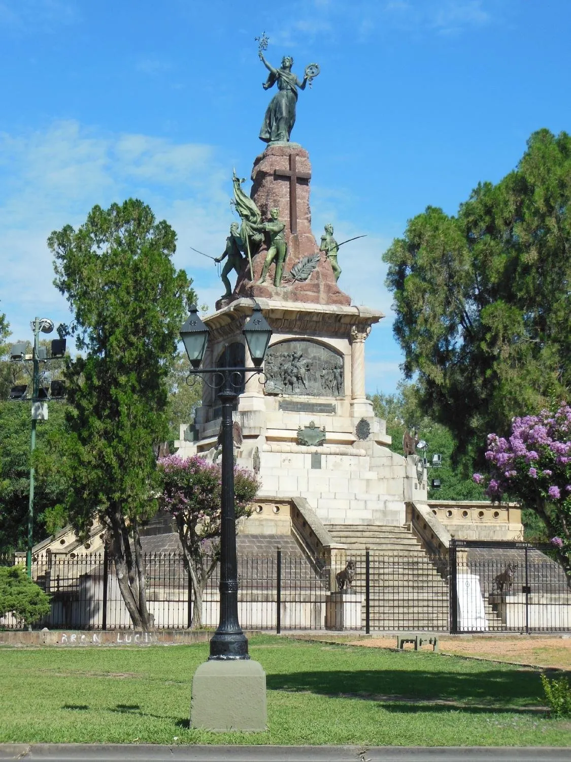 Monumento 20 de Febrero