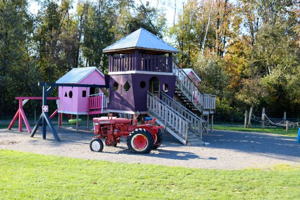 Maan Farms Market and Estate Winery