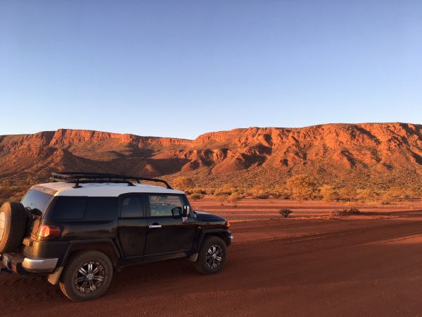 flyg Perth till Newman