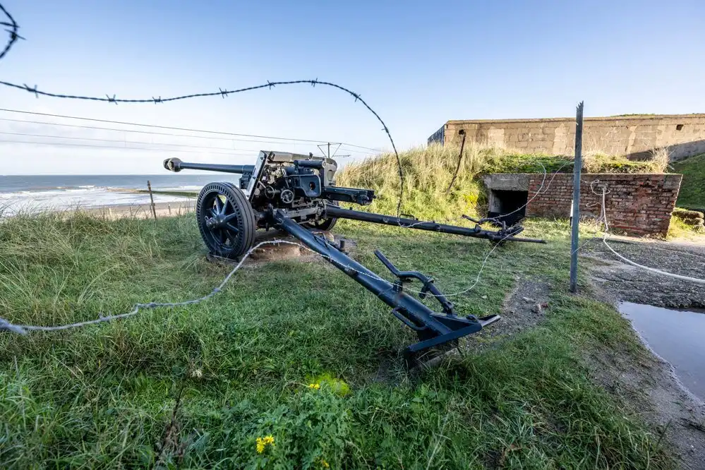 Hotels near Atlantic Wall Museum