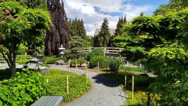 Kasugai Gardens