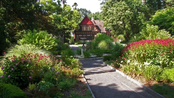 Van Vleck House & Gardens