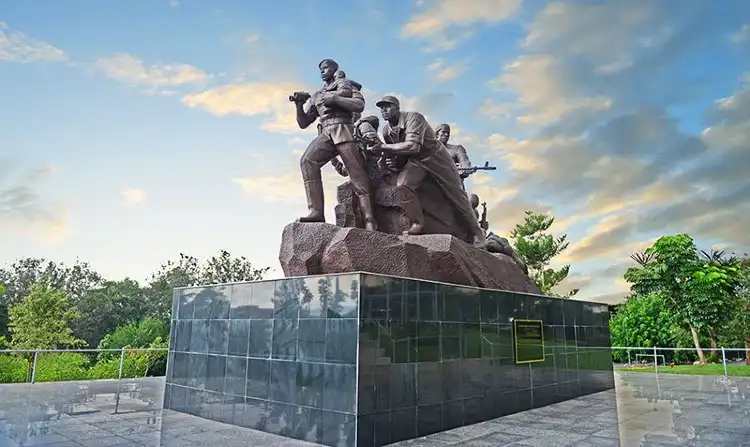Hotels near Campaign Against Genocide Museum