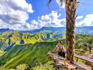 La Palmera Mountain Ridge