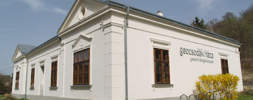 Geocsodák Háza