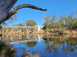 Laanecoorie River Reserve