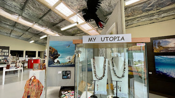 Kangaroo Island Artworks Gallery, Baudin Beach