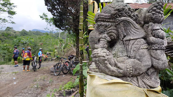 Air Suci Watu Klosot