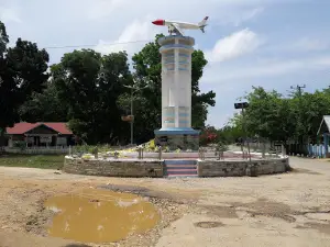 Tugu Pesawat Kusambi